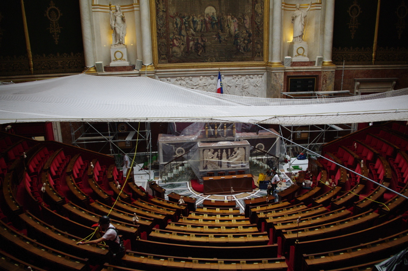 Filet de protection conforme aux normes de sécurité en hauteur